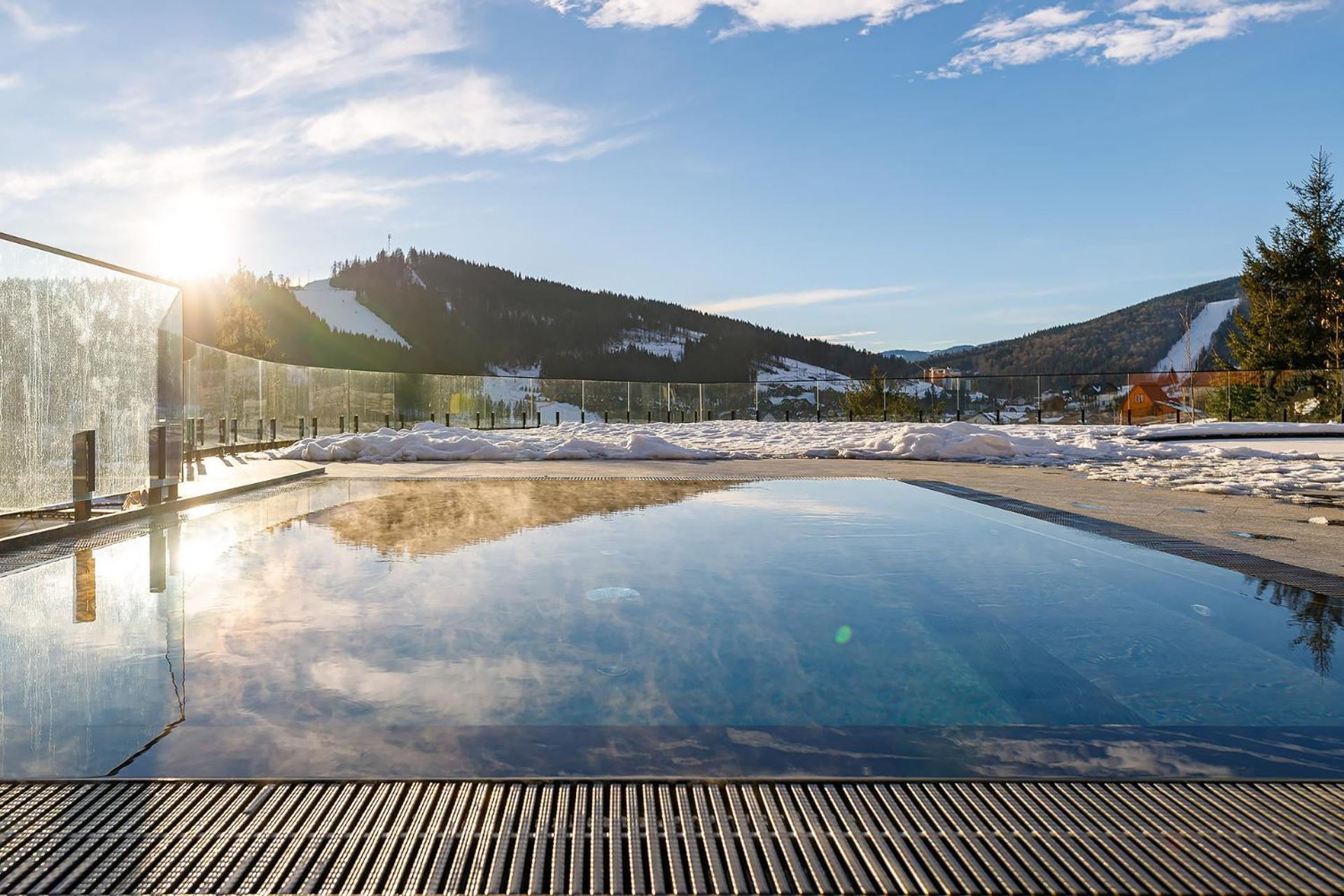 Hotel Podgorie Spa Bukovel Exterior photo