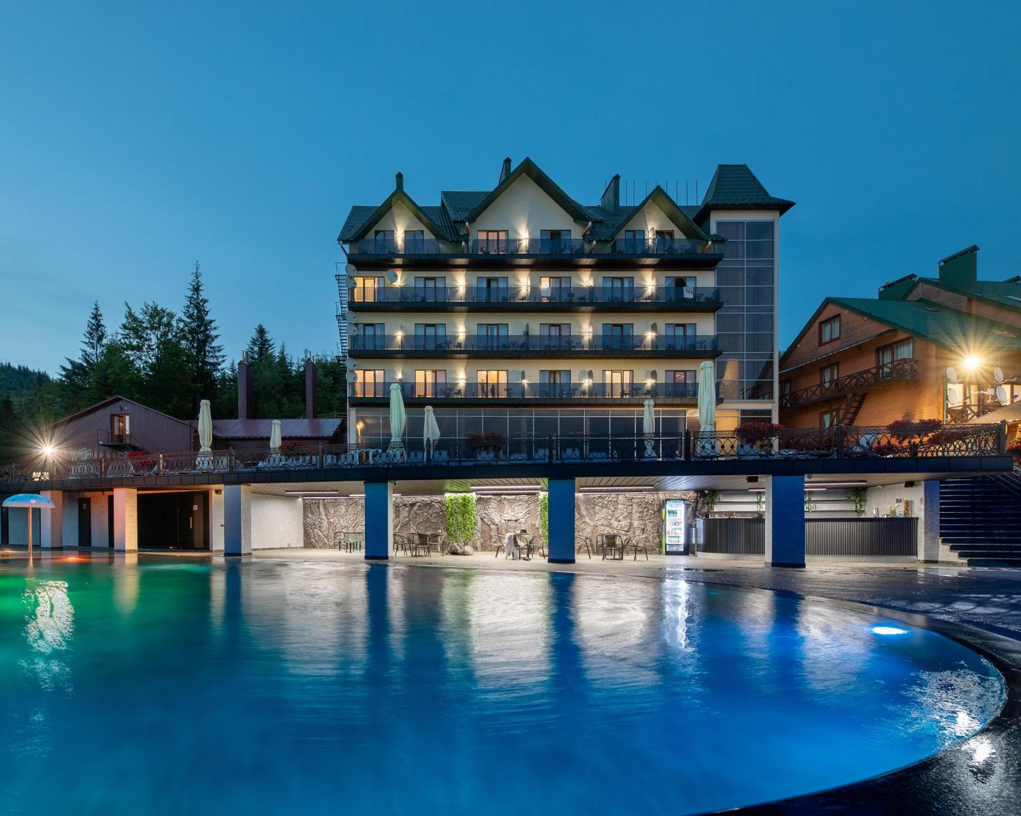 Hotel Podgorie Spa Bukovel Exterior photo